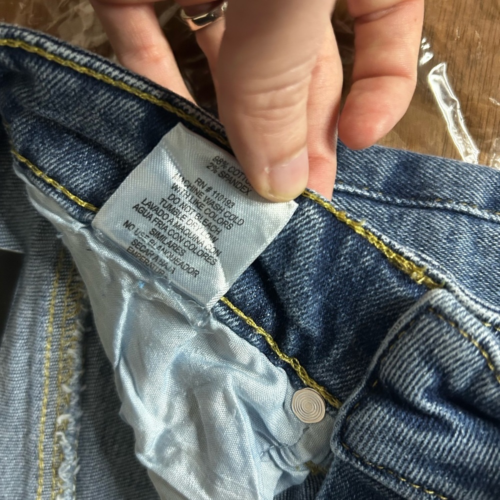 NWT Distressed Blue Age Flare Jeans, Size 3 - Picture 8 of 9